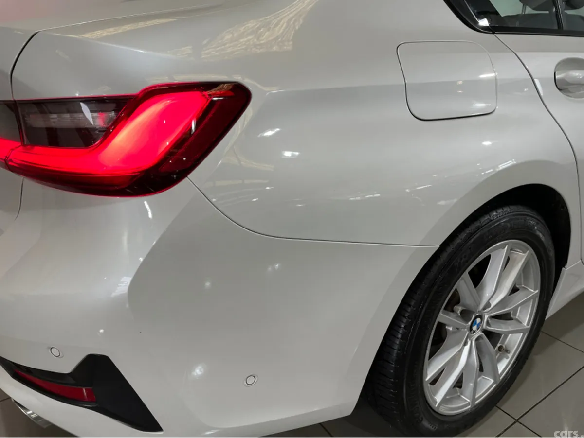 BMW 3-Series Saloon, Diesel, 2021, White
