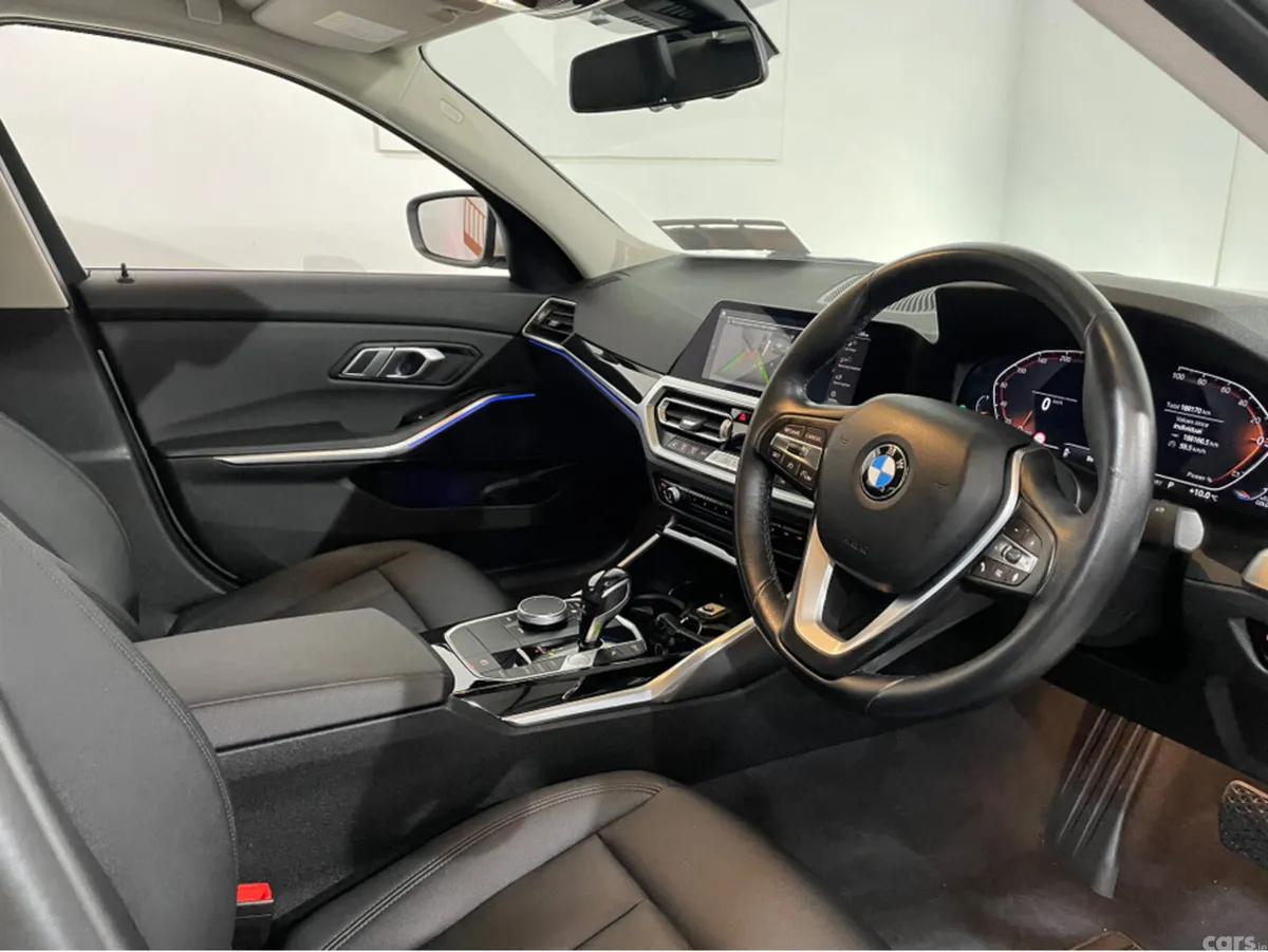 BMW 3-Series Saloon, Diesel, 2021, White