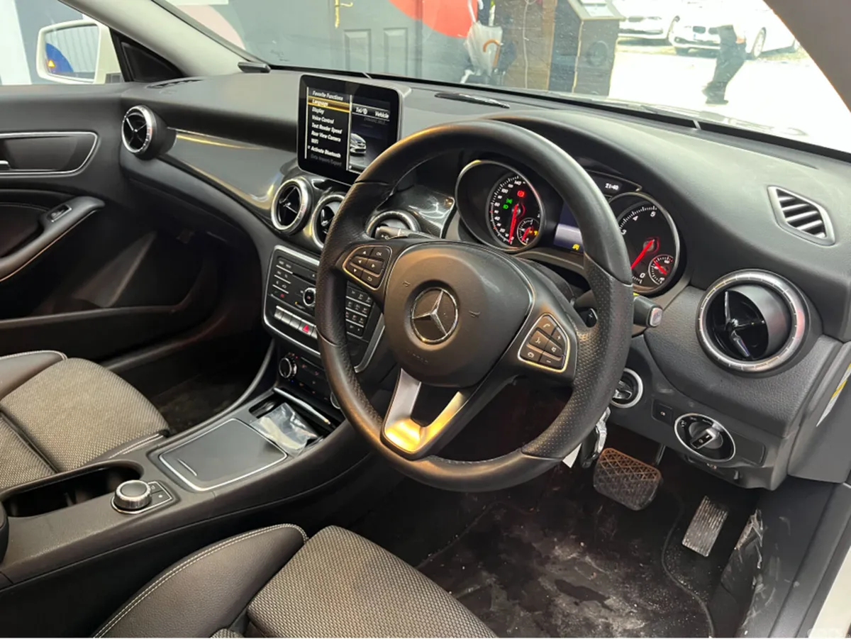 Mercedes-Benz CLA Saloon, Petrol, 2017, White