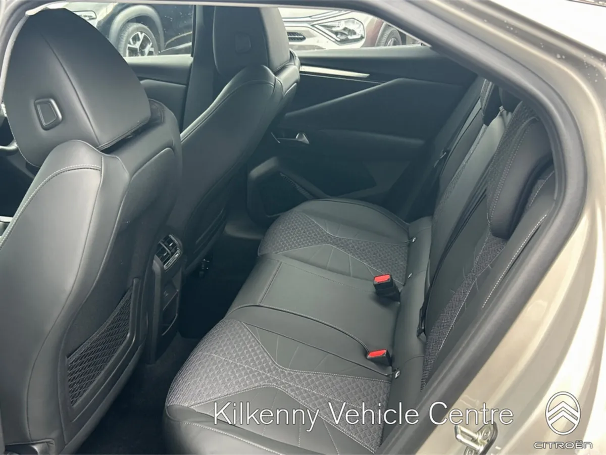 DS Automobiles DS 4 MPV, Petrol, 2026, Grey