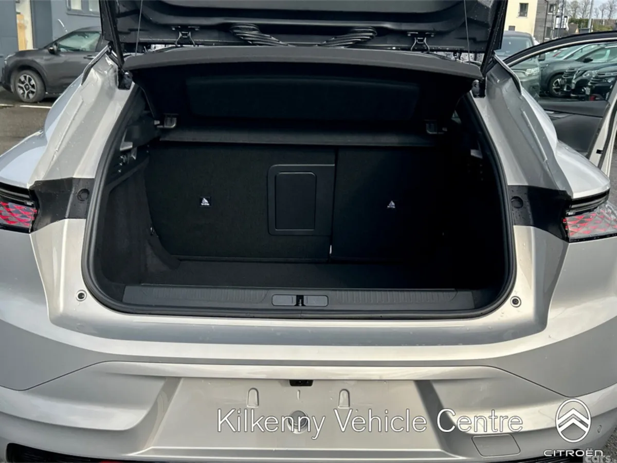 DS Automobiles DS 4 MPV, Petrol, 2026, Grey