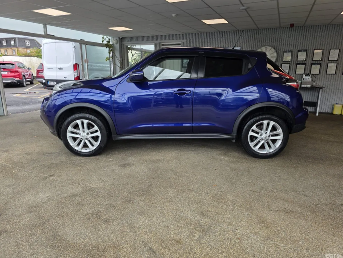 Nissan Juke Hatchback, Diesel, 2015, Blue