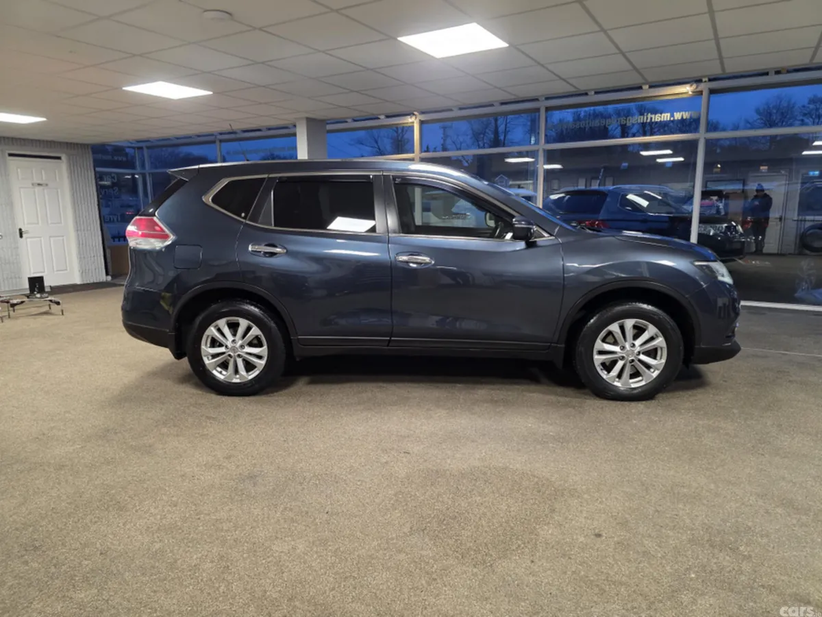 Nissan X-Trail MPV, Diesel, 2017, Blue