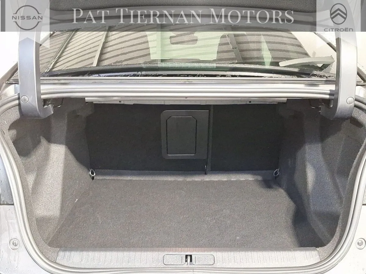 Citroen C4 Hatchback, Diesel, 2024, Grey