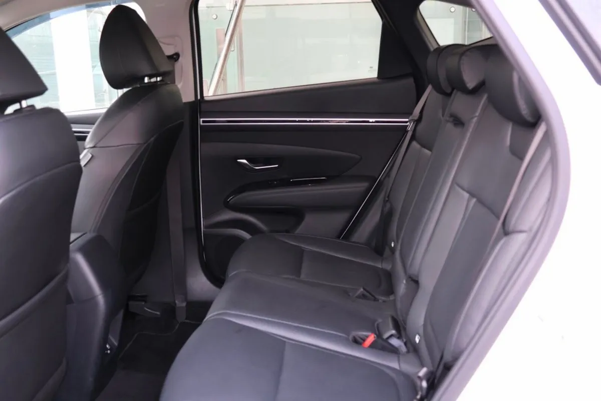 Hyundai Tucson SUV, Diesel, 2024, White