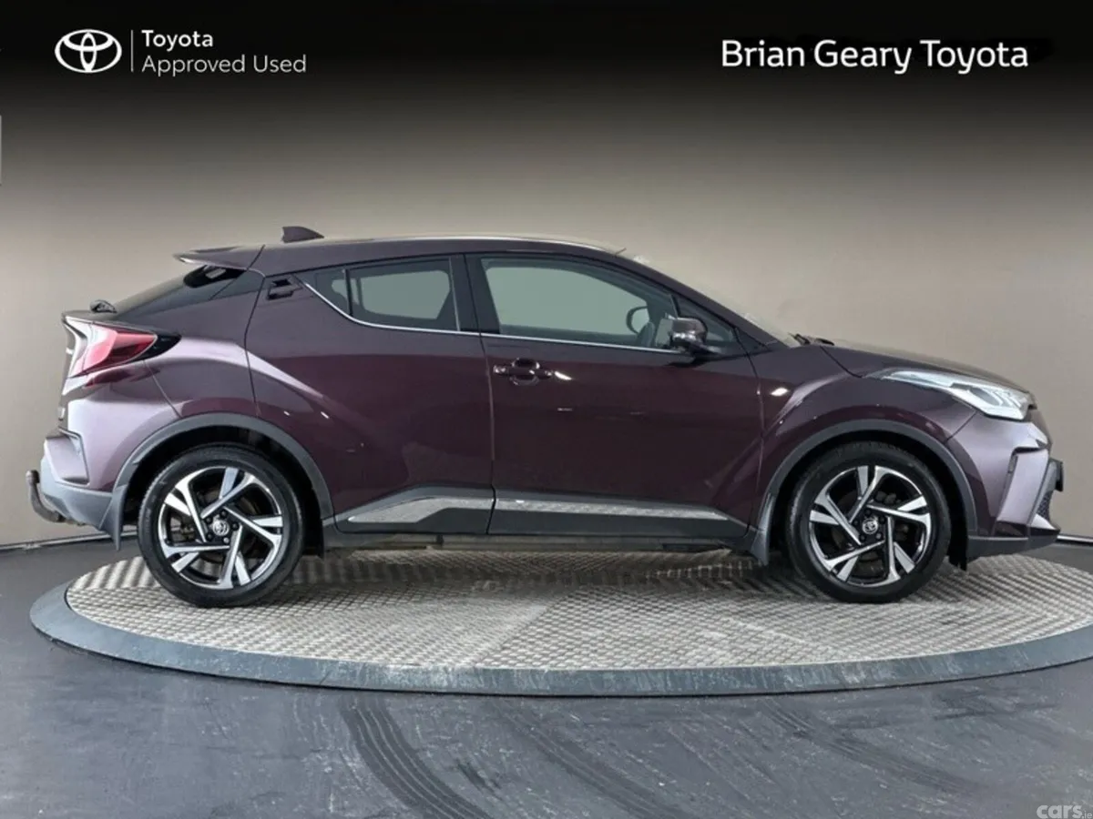 Toyota C-HR SUV, Petrol Hybrid, 2023, Purple