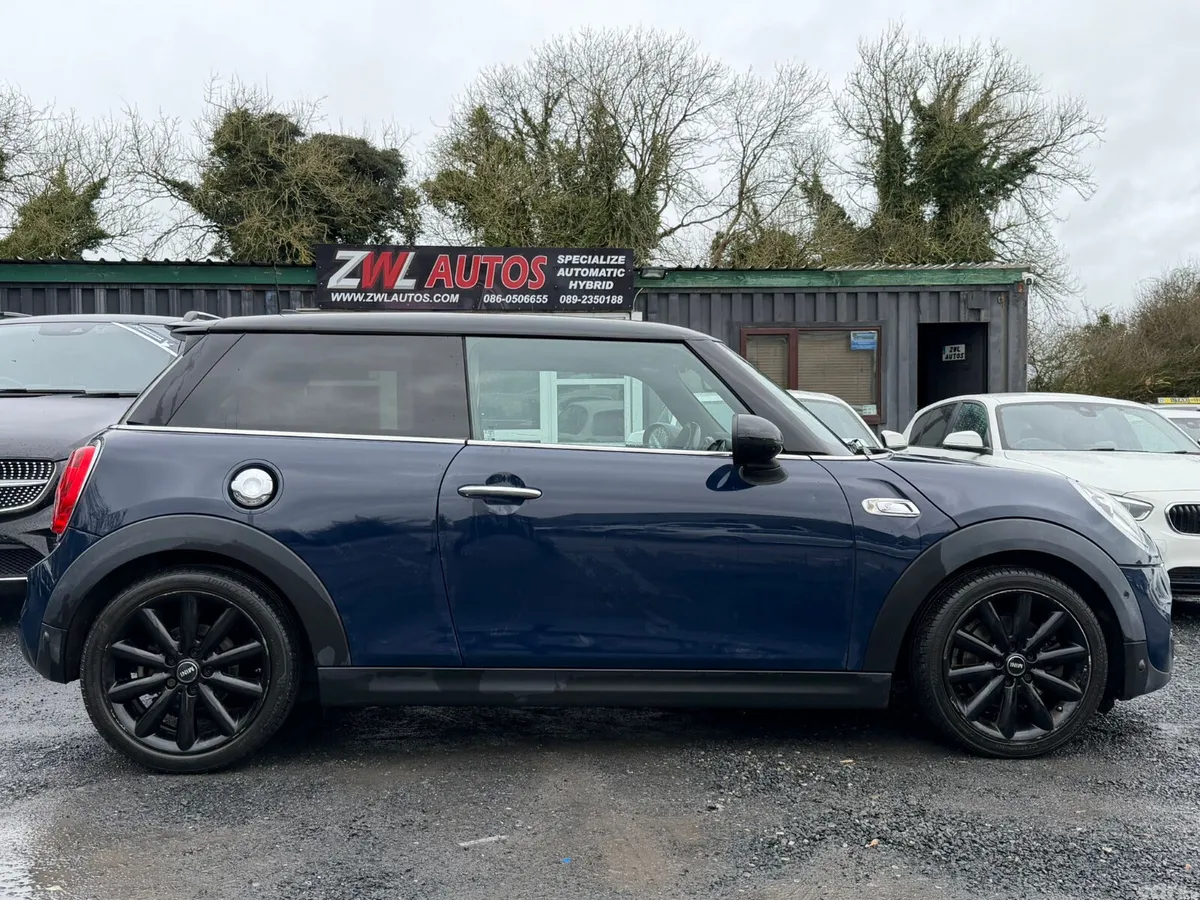 Mini Cooper Hatchback, Petrol, 2017, Blue