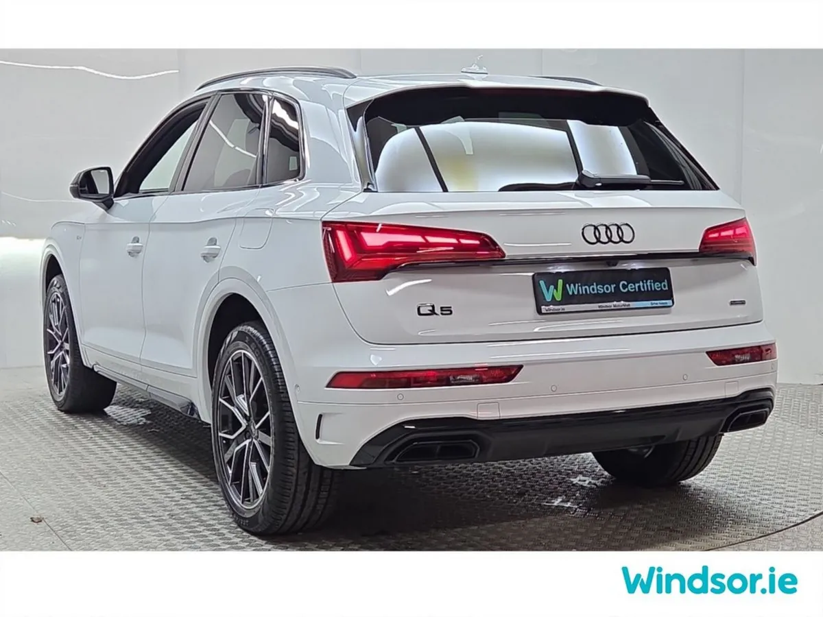 Audi Q5 SUV, Petrol Plug-in Hybrid, 2025, White
