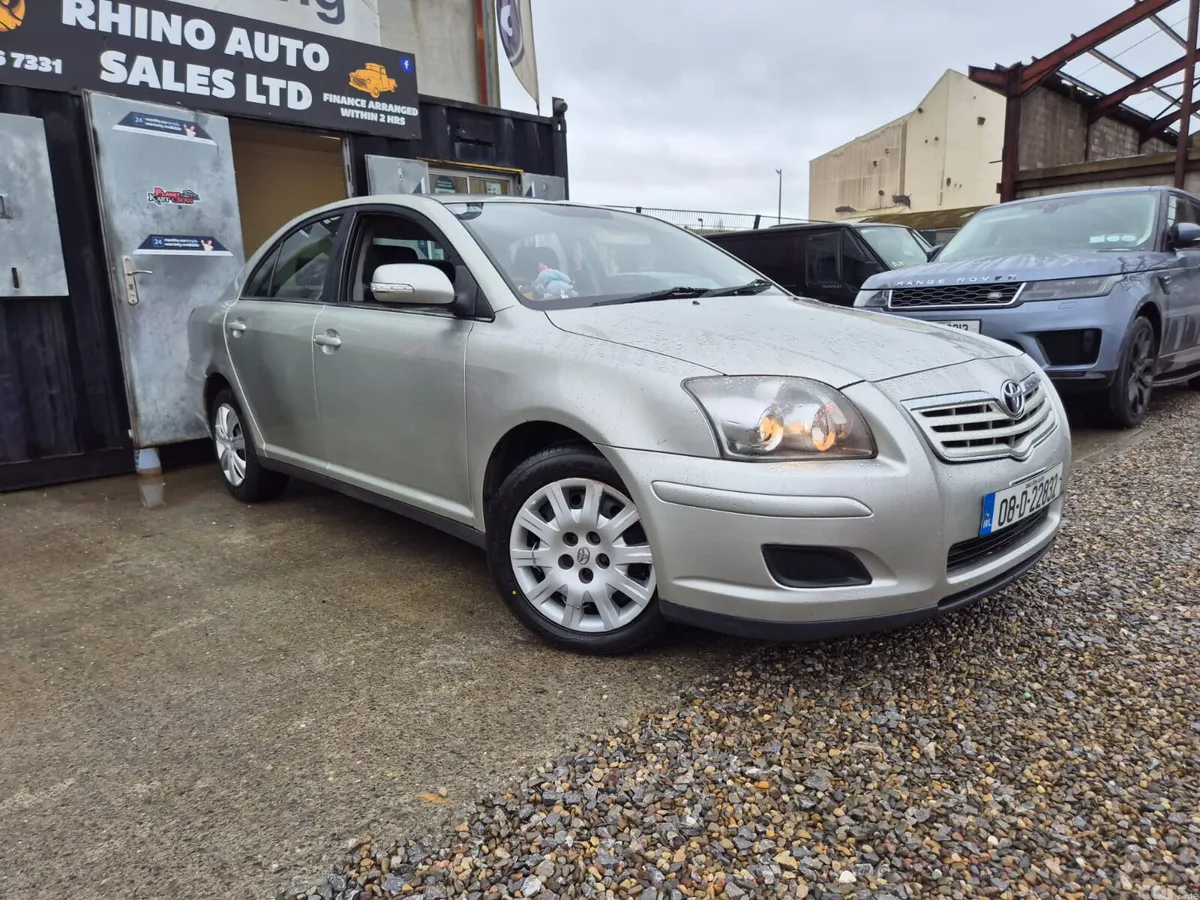 Toyota Avensis Saloon, Petrol, 2008, Silver
