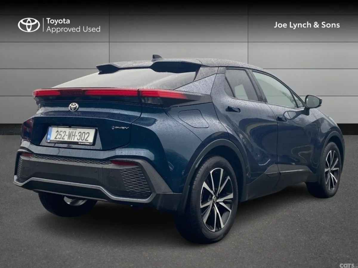 Toyota C-HR Hatchback, Petrol Plug-in Hybrid, 2025, Blue