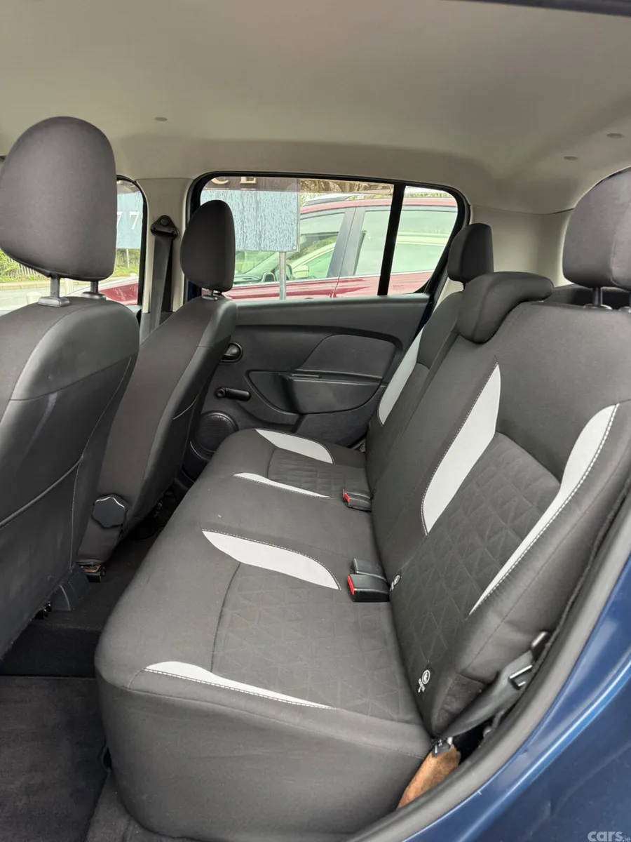 Dacia Sandero Stepway Hatchback, Diesel, 2016, Blue
