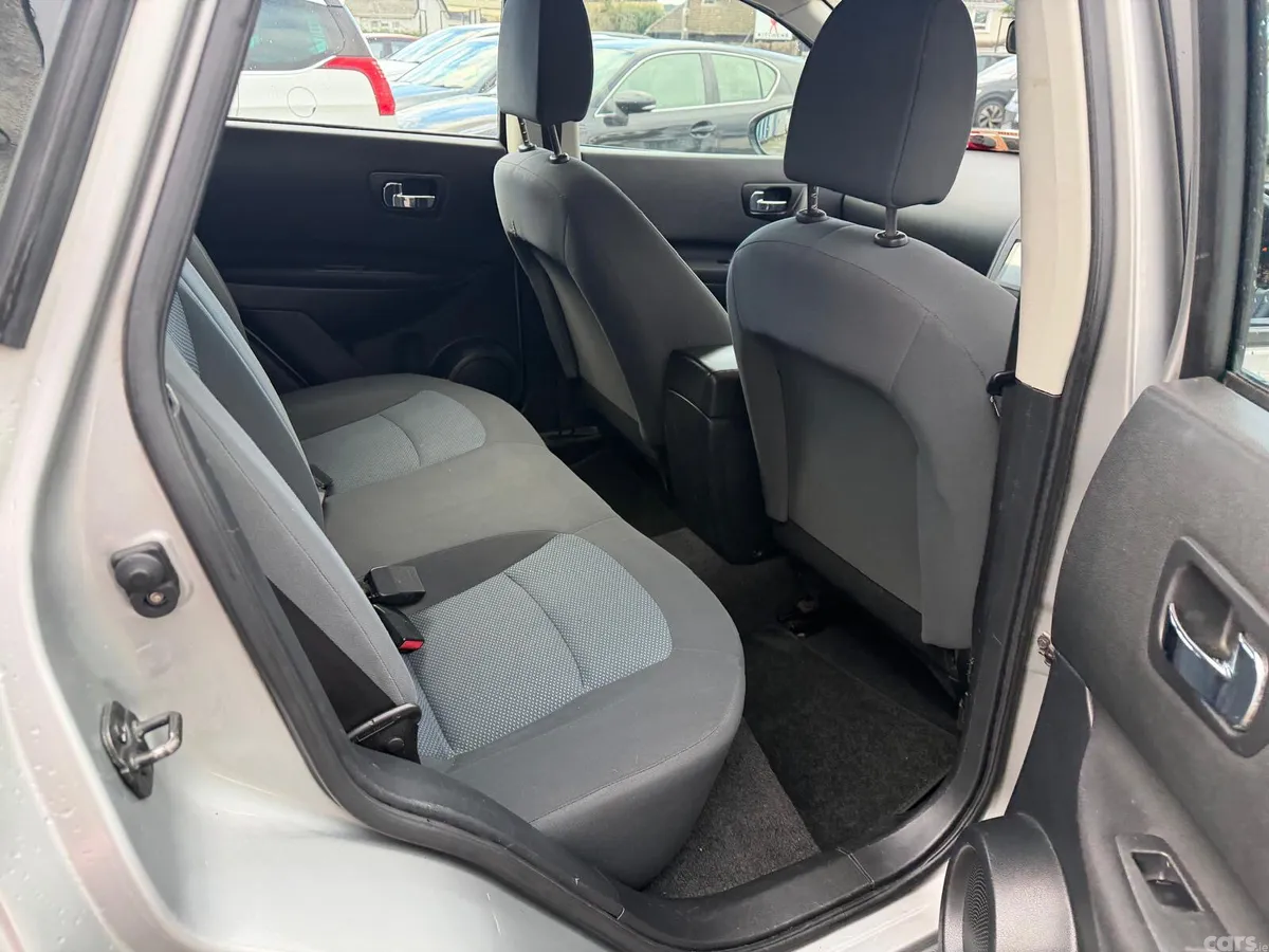 Nissan Qashqai MPV, Diesel, 2013, Silver