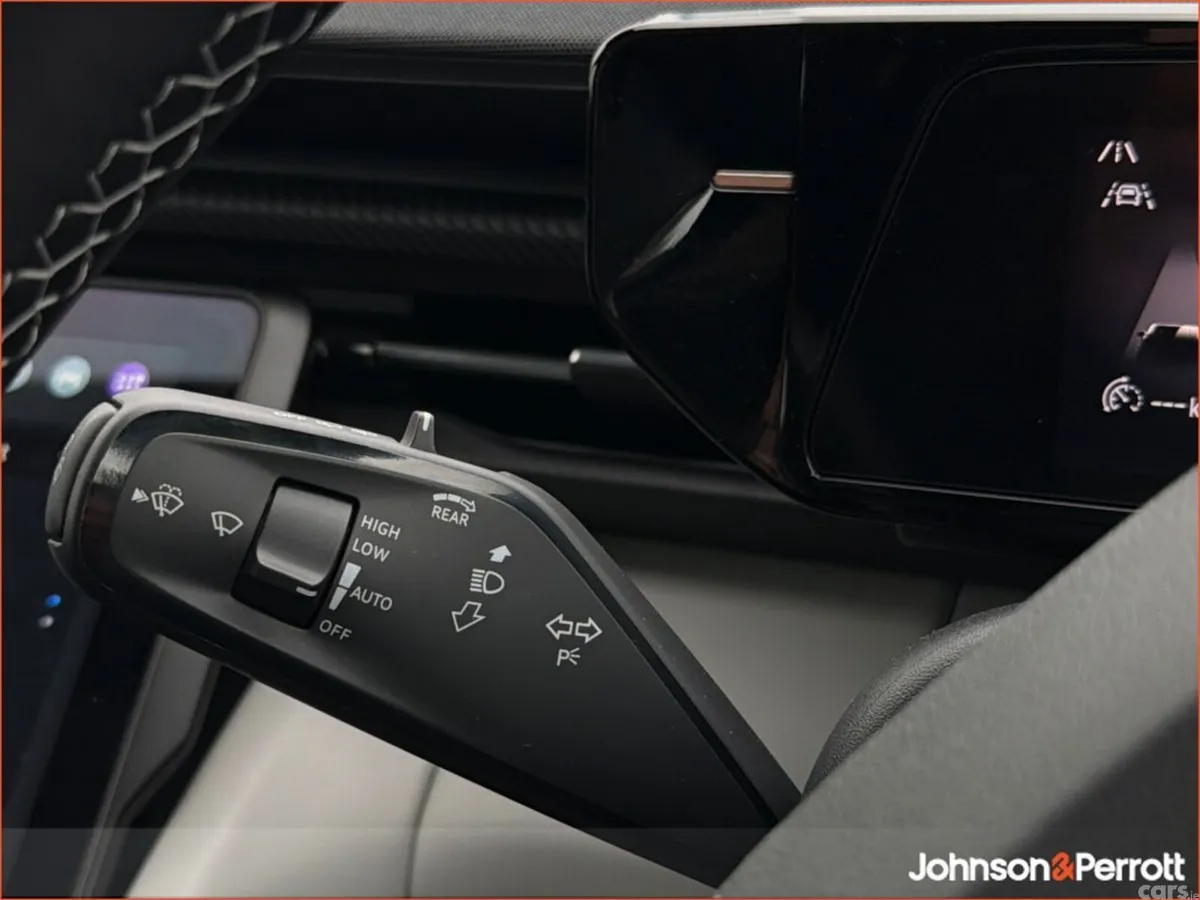 Ford Explorer SUV, Electric, 2027, 