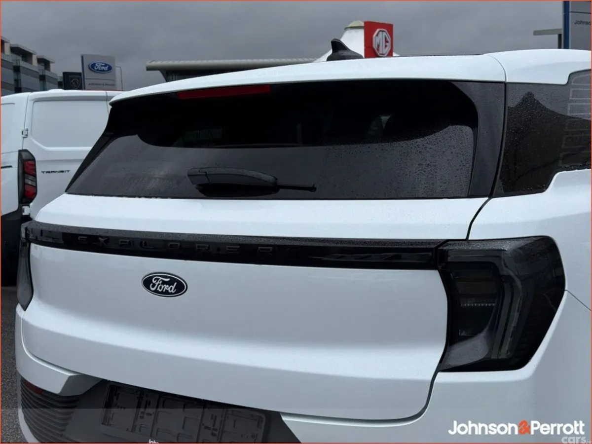 Ford Explorer SUV, Electric, 2027, 