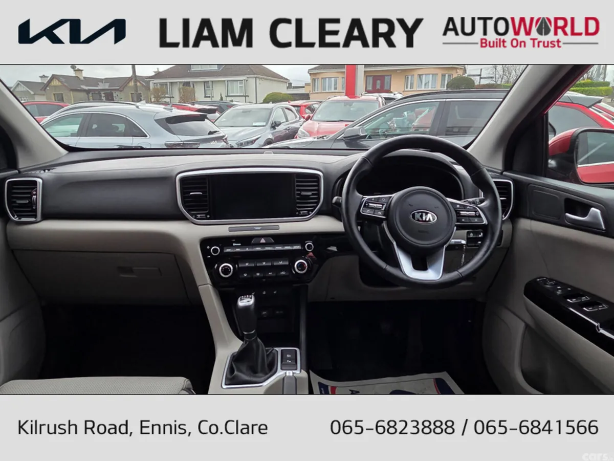 Kia Sportage MPV, Diesel Hybrid, 2021, Red