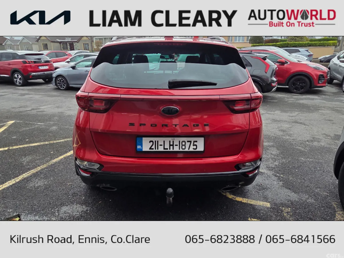 Kia Sportage MPV, Diesel Hybrid, 2021, Red