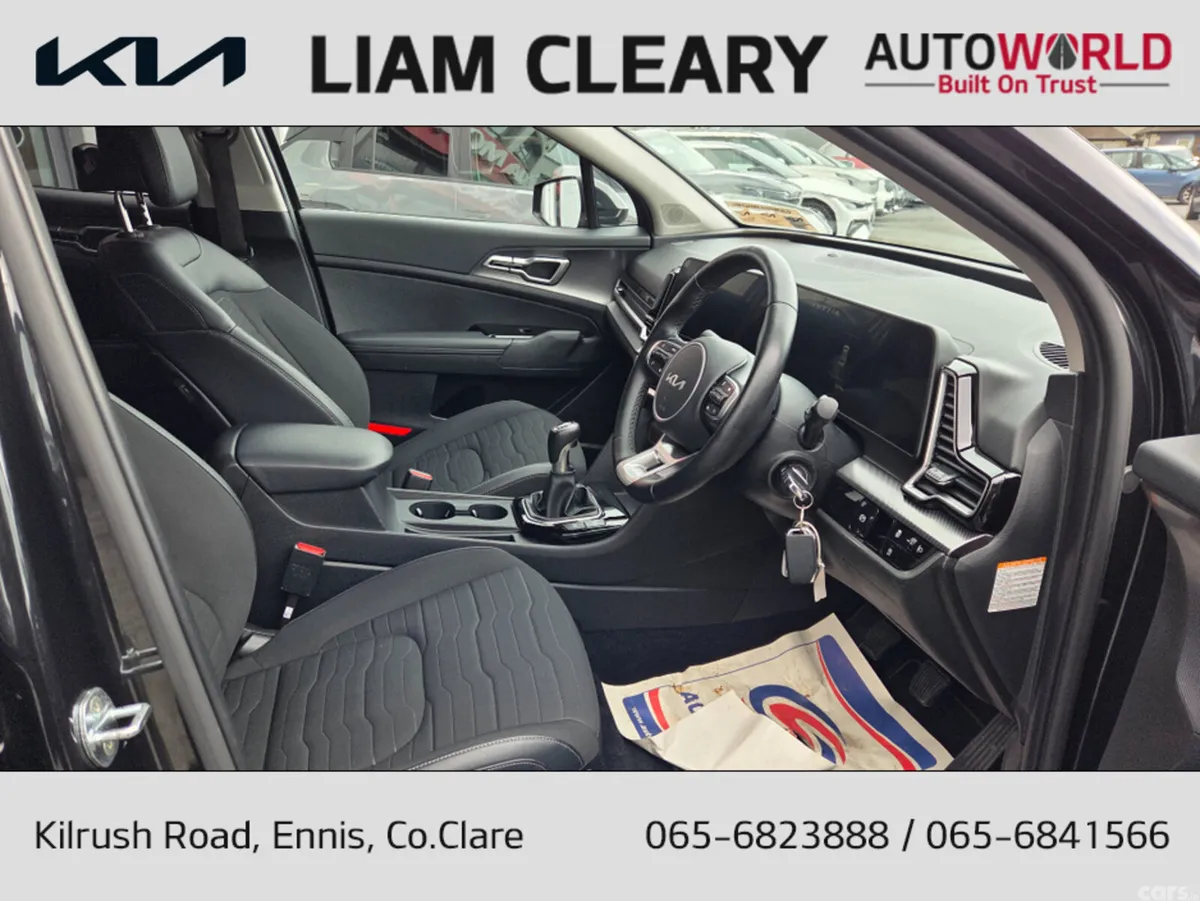 Kia Sportage MPV, Diesel Hybrid, 2023, Black