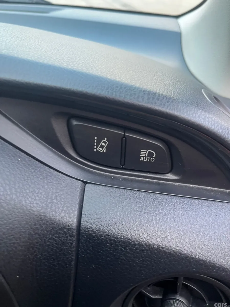 Toyota Vitz Hatchback, Petrol, 2018, Grey