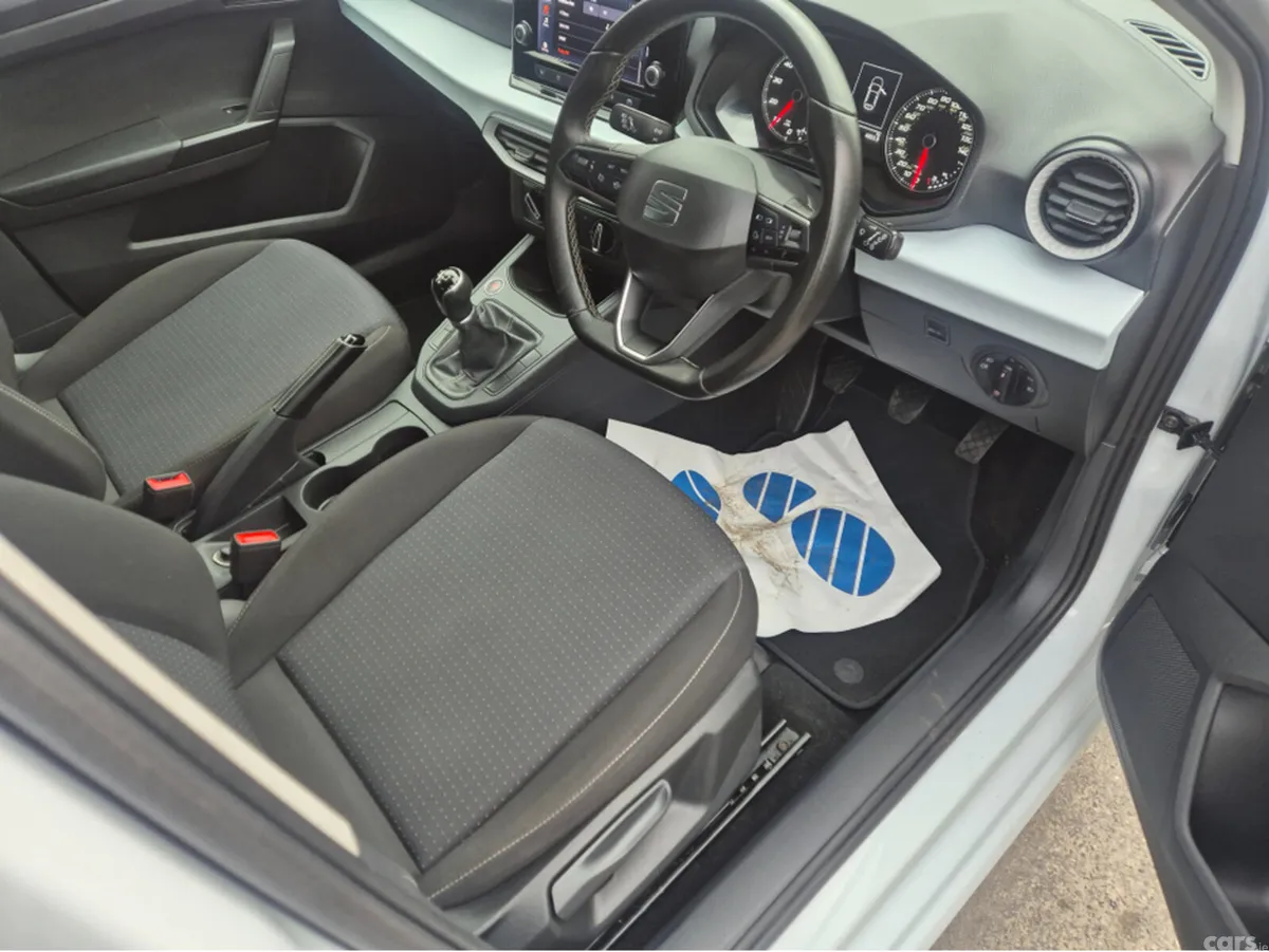 SEAT Ibiza Hatchback, Petrol, 2023, White