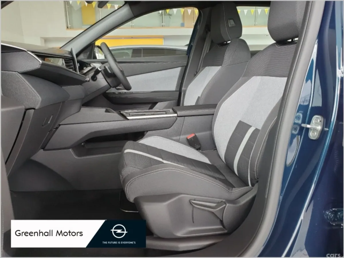 Opel Grandland SUV, Electric, 2026, Green