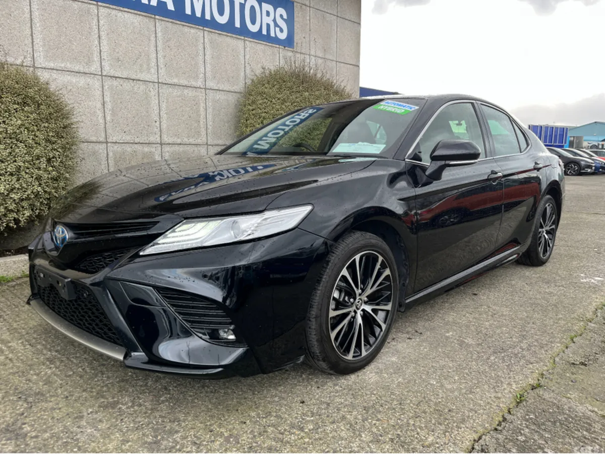 Toyota Camry Saloon, Petrol Hybrid, 2020, Black