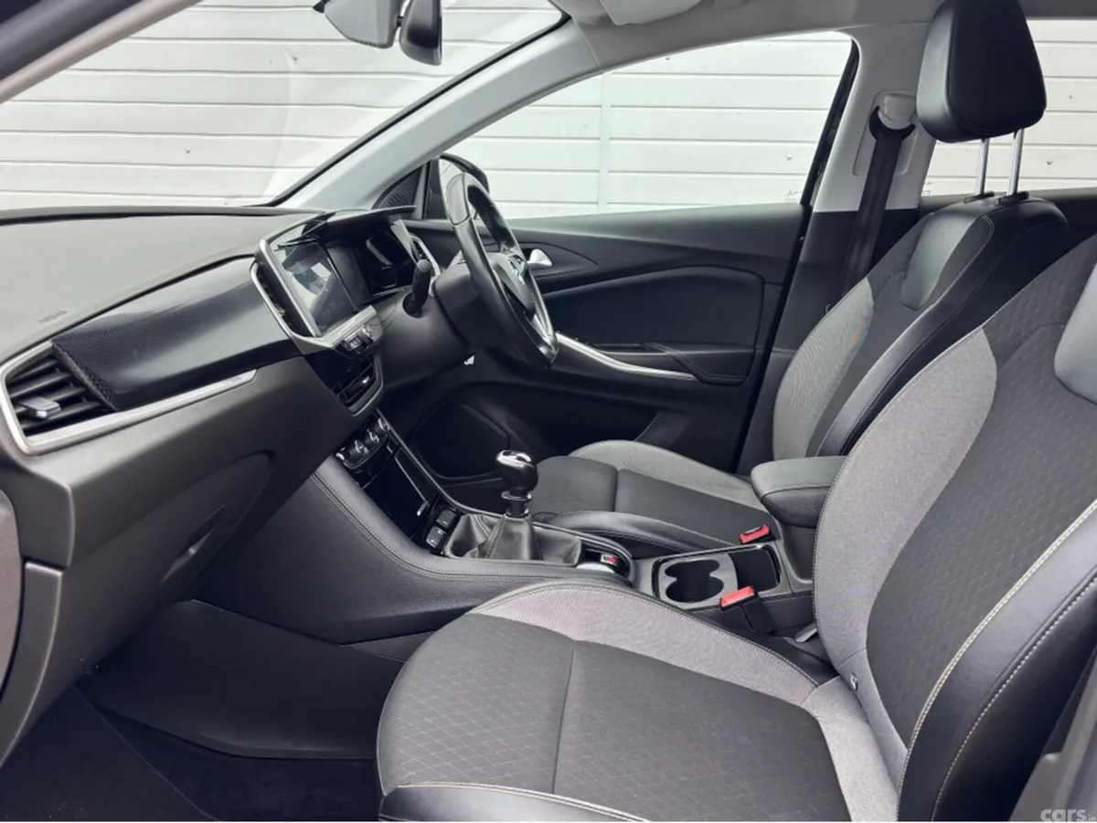 Opel Grandland MPV, Petrol, 2023, Black