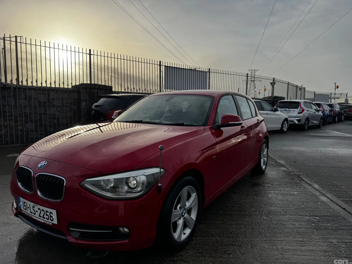 BMW 1-Series Hatchback, Petrol, 2015, Red