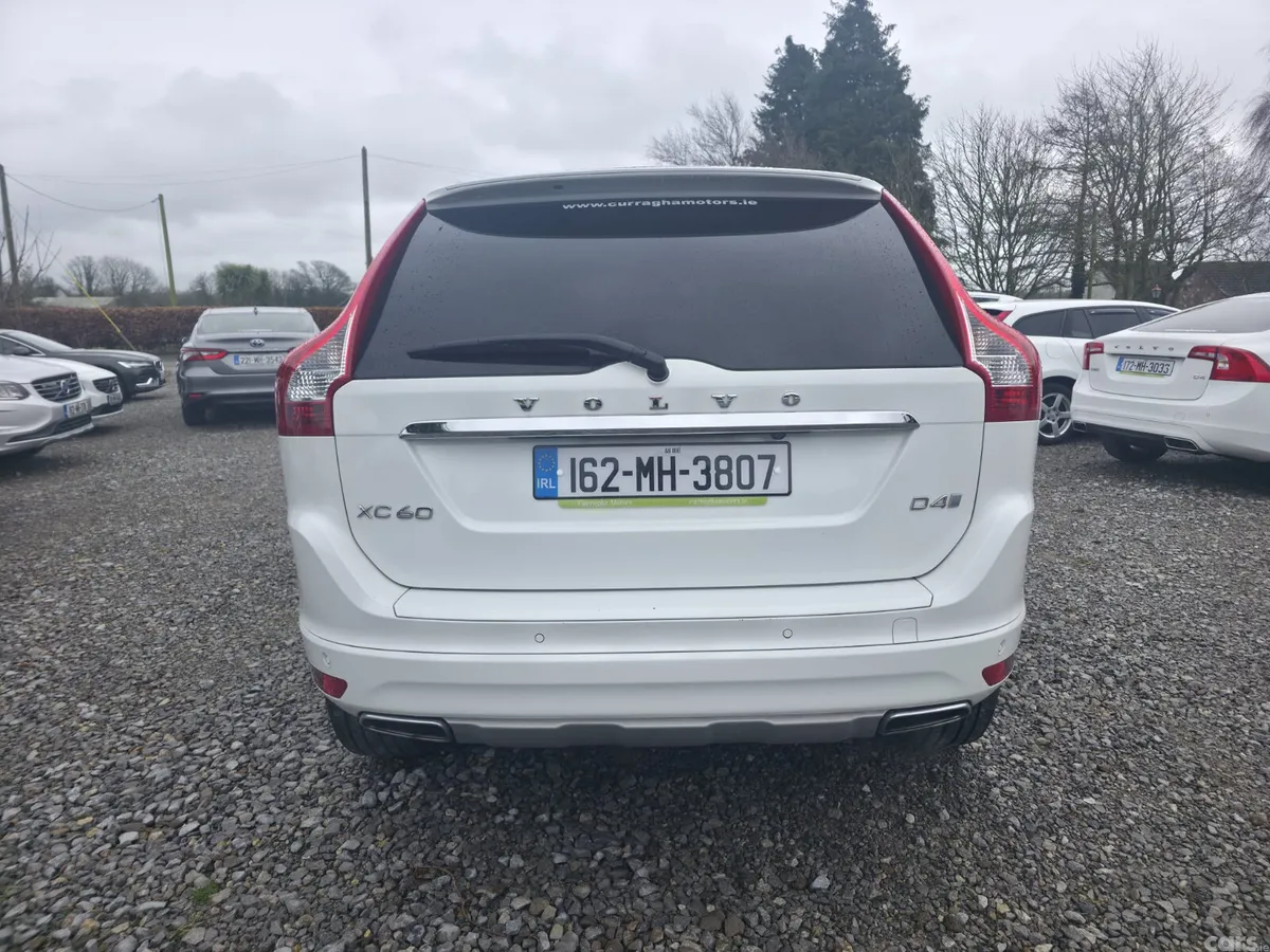 Volvo XC60 SUV, Diesel, 2016, White