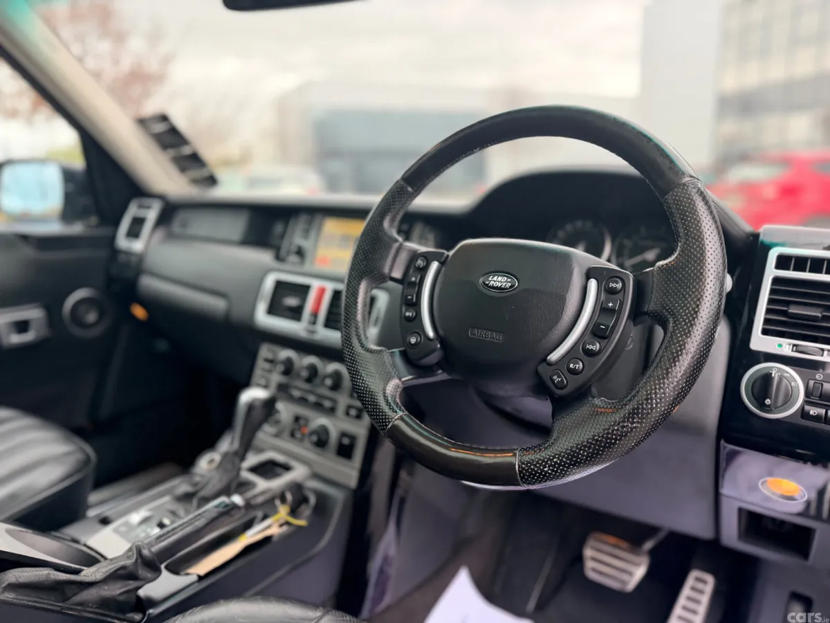 Land Rover Range Rover SUV, Petrol, 2006, Black