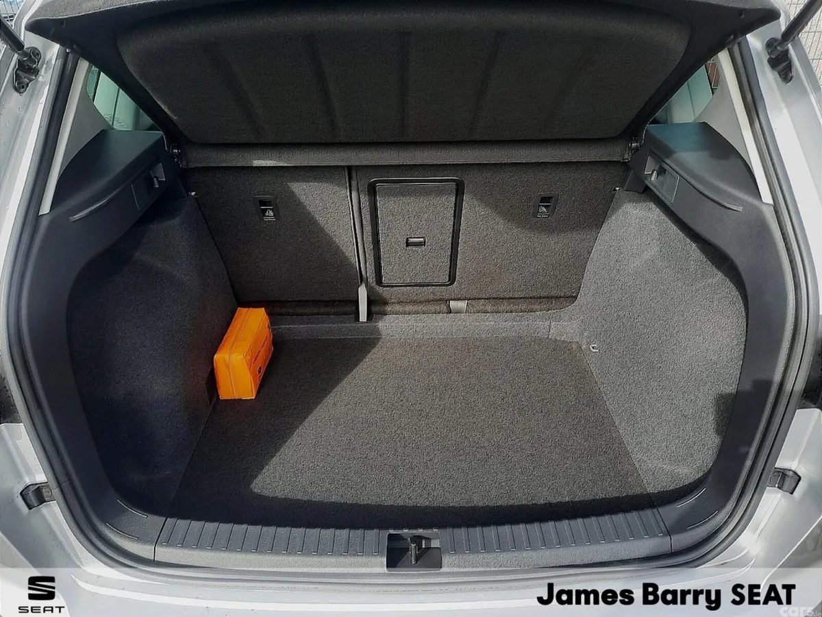 SEAT Ateca SUV, Petrol, 2026, Grey