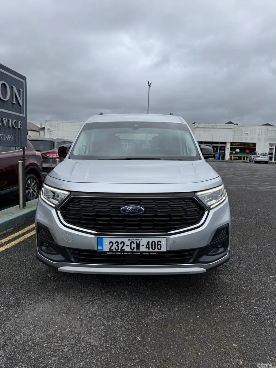 Ford Tourneo Connect MPV, Diesel, 2023, Grey