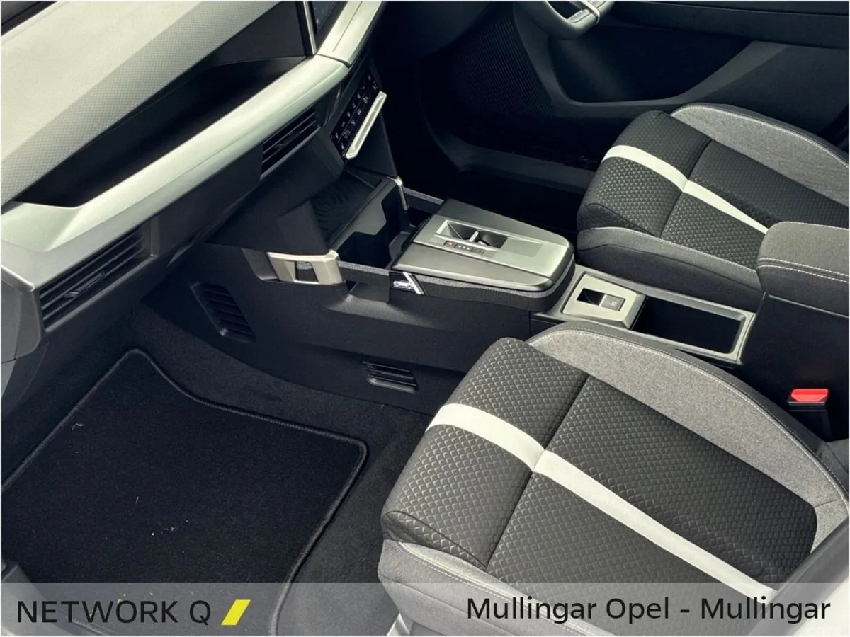 Opel Frontera SUV, Petrol, 2026, White