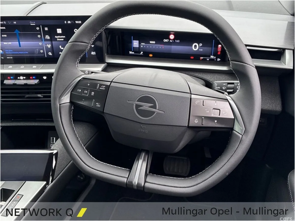 Opel Grandland SUV, Petrol Hybrid, 2026, Black