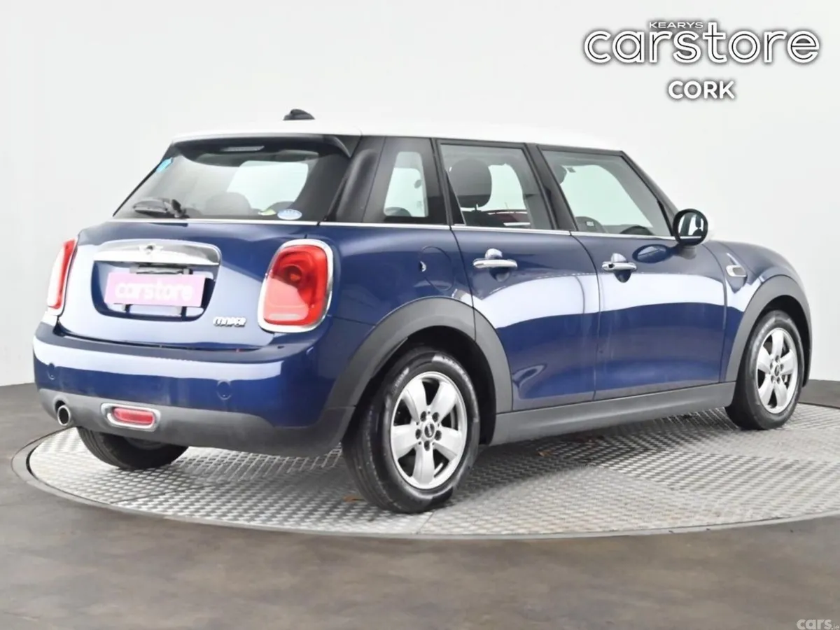 Mini Cooper Hatchback, Petrol, 2018, Blue