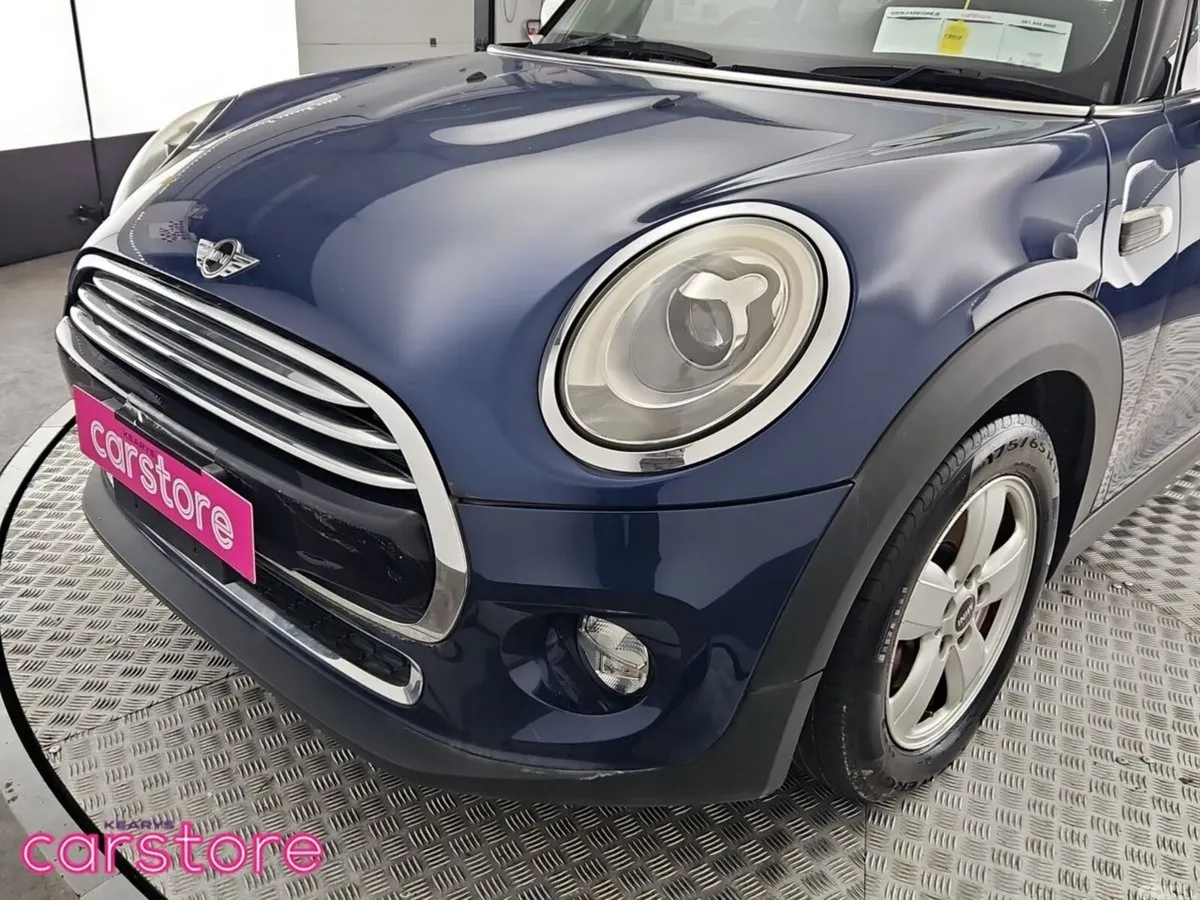 Mini Cooper Hatchback, Petrol, 2018, Blue