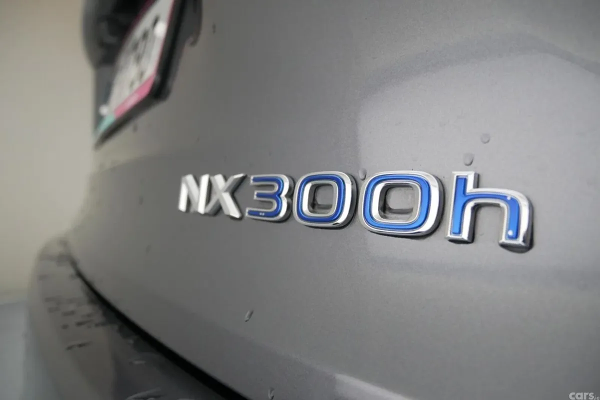 Lexus NX SUV, Petrol Hybrid, 2016, Silver