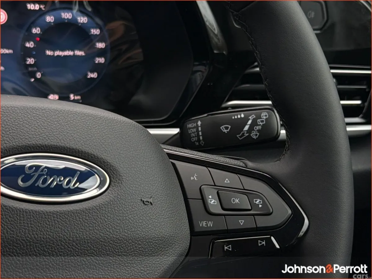 Ford Tourneo Connect MPV, Petrol Plug-in Hybrid, 2027, 