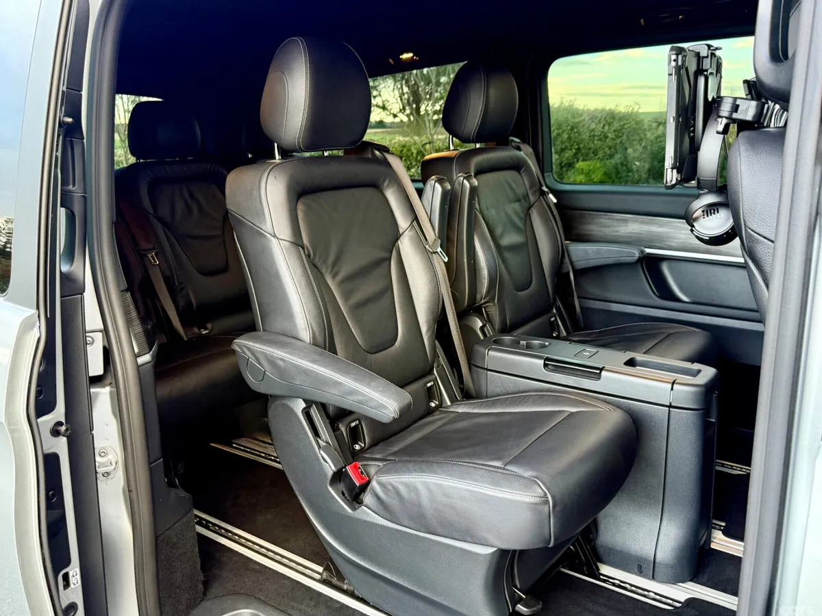 Mercedes-Benz EQV MPV, Electric, 2021, Silver