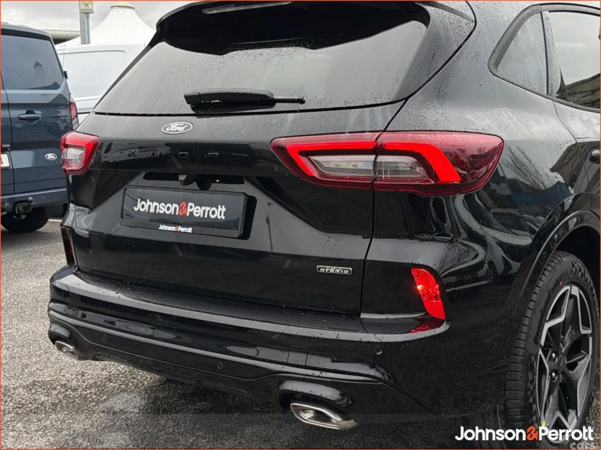 Ford Kuga SUV, Petrol Plug-in Hybrid, 2027, 