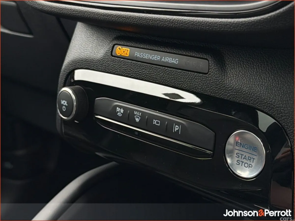 Ford Kuga SUV, Petrol Plug-in Hybrid, 2027, 