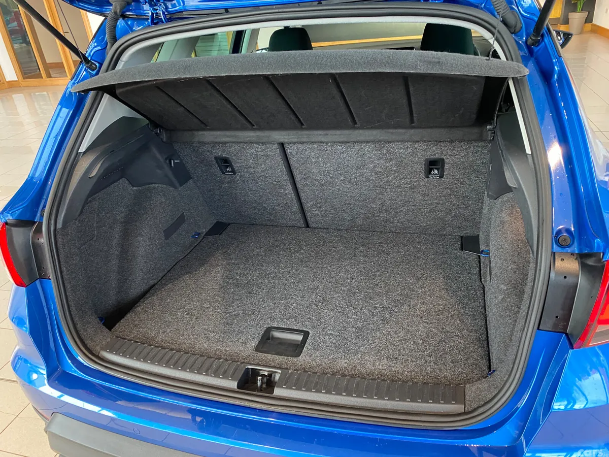 SEAT Arona SUV, Petrol, 2023, Blue