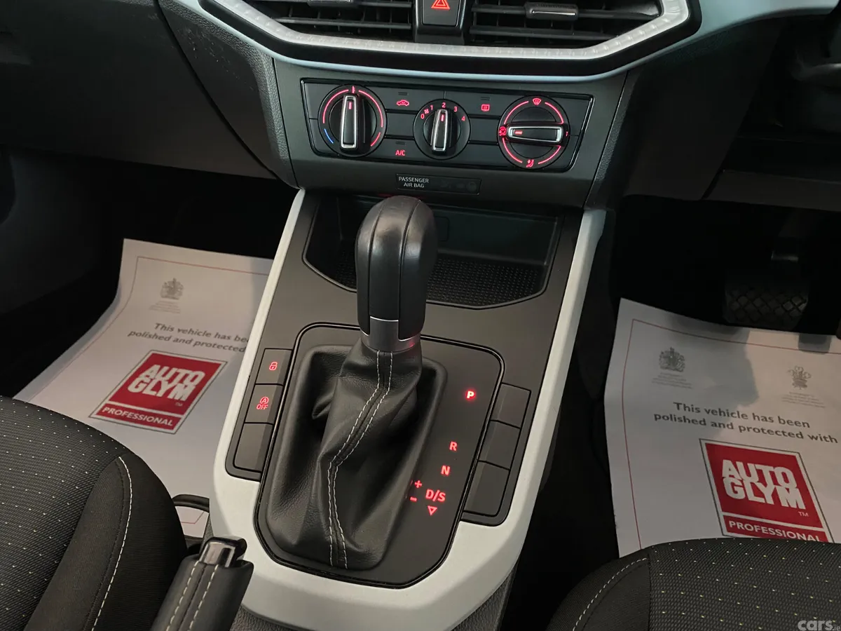 SEAT Arona SUV, Petrol, 2023, Blue