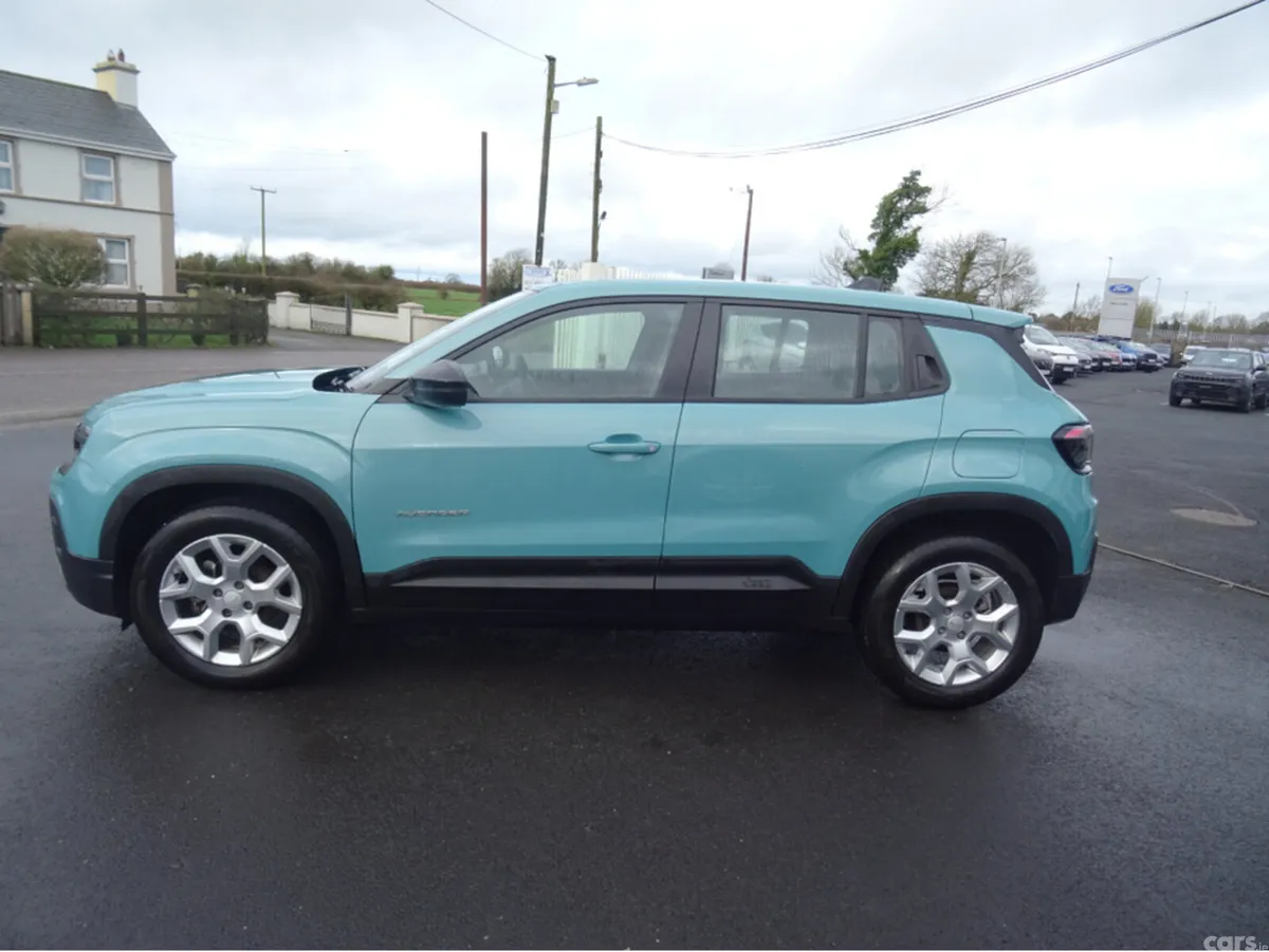 Jeep Avenger SUV, Petrol, 2025, Blue