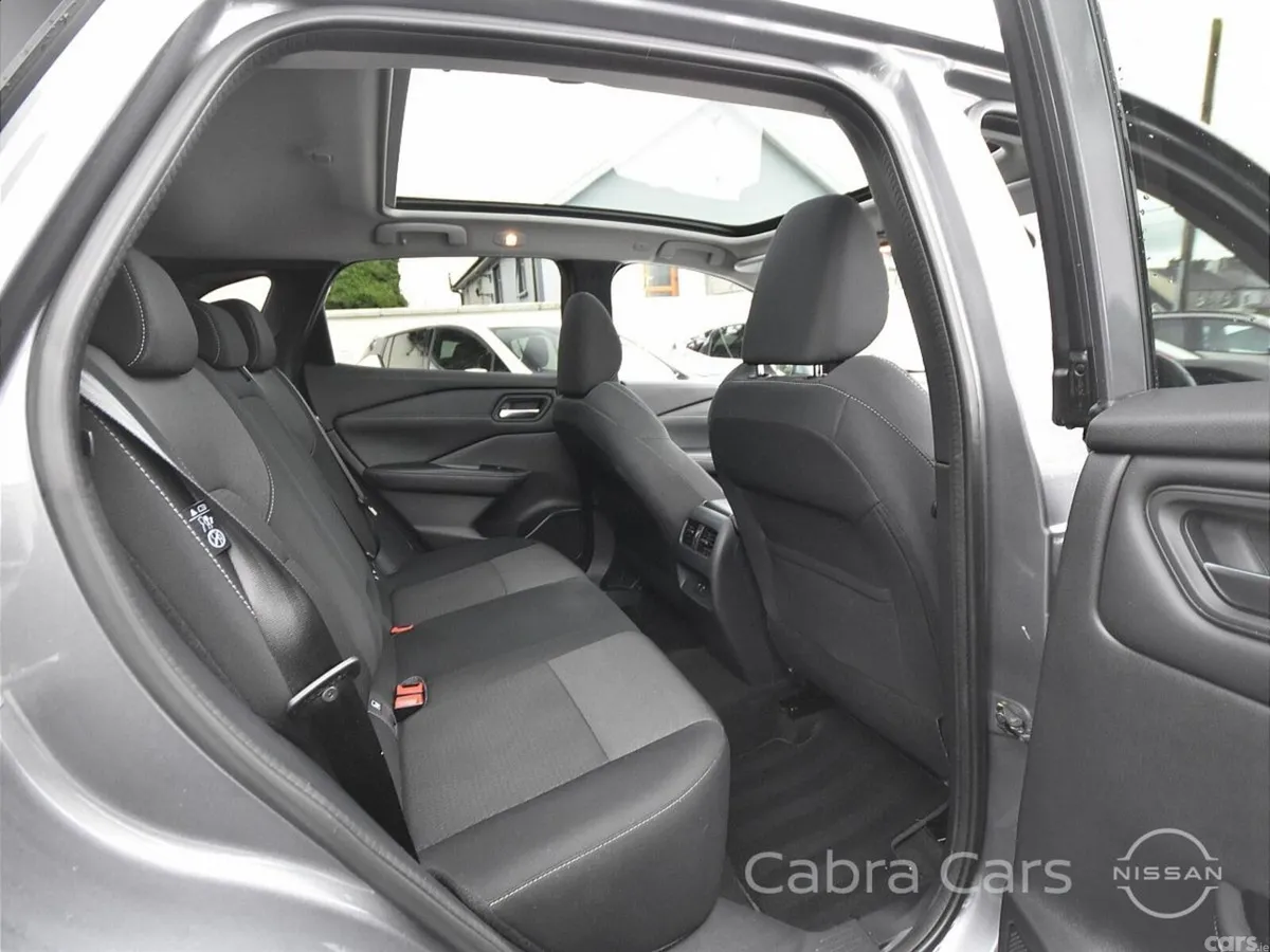 Nissan Qashqai SUV, Petrol Hybrid, 2022, Grey