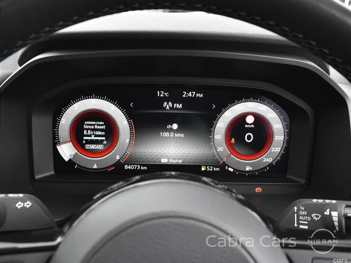 Nissan Qashqai MPV, Petrol, 2023, White