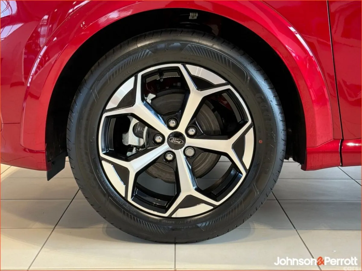 Ford Puma SUV, Petrol Hybrid, 2027, 