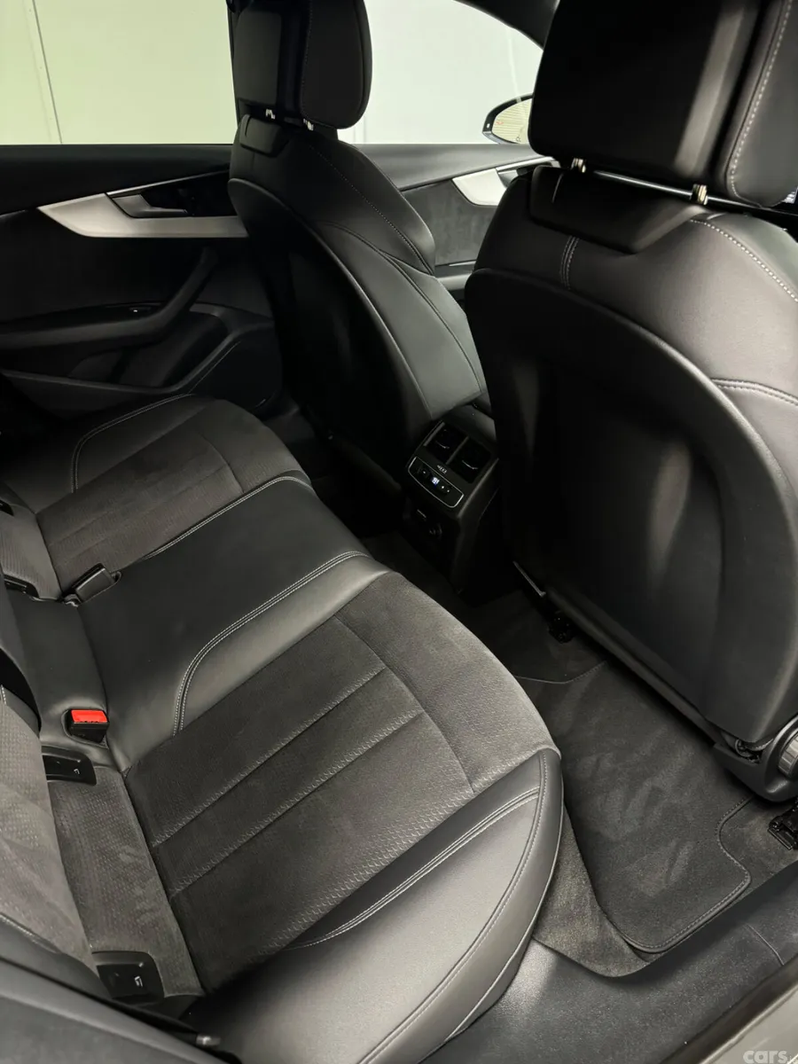 Audi A5 Hatchback, Diesel Hybrid, 2022, Grey