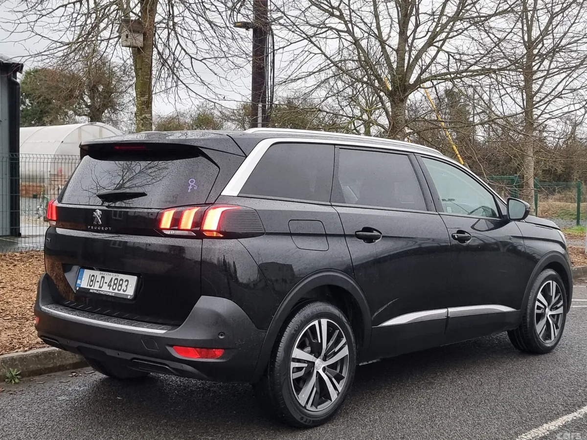 Peugeot 5008 MPV, Diesel, 2018, Black