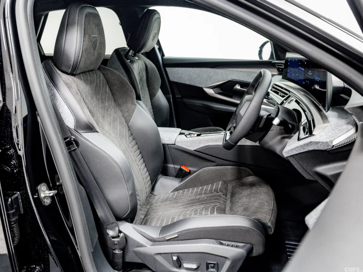 Peugeot 3008 SUV, Electric, 2026, Black