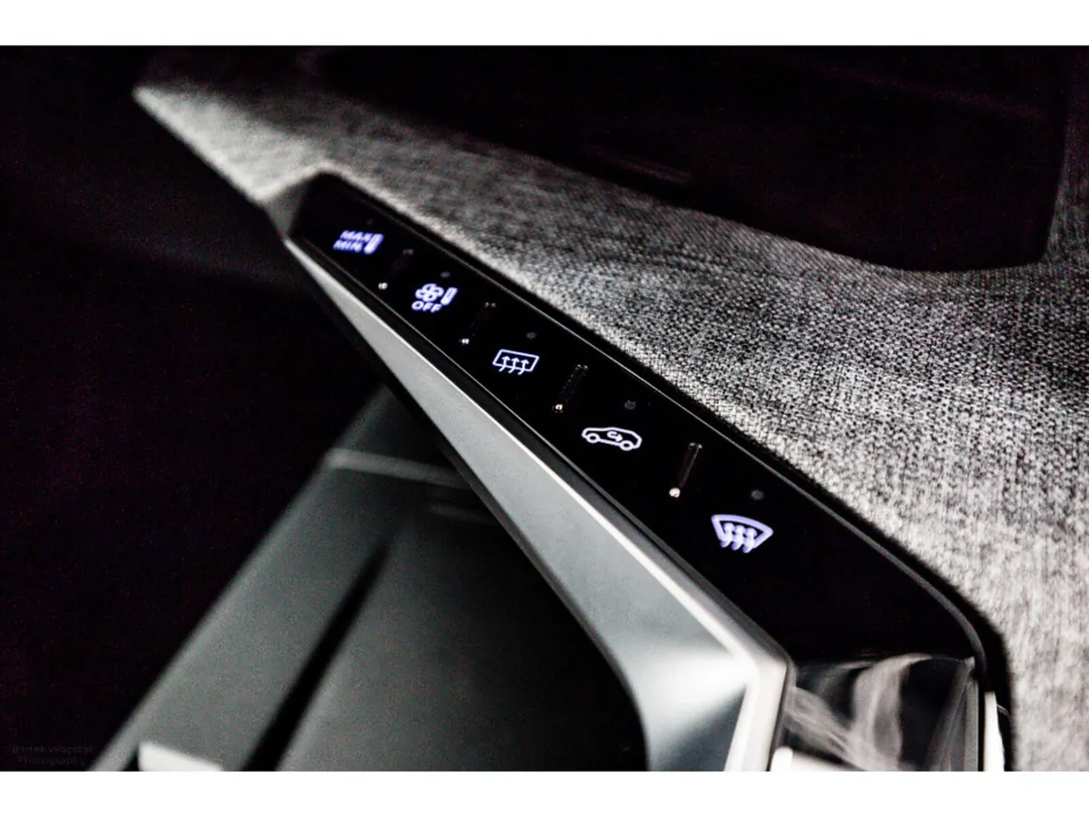 Peugeot 3008 SUV, Electric, 2026, Black